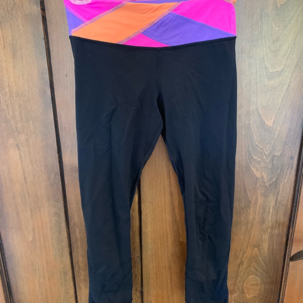 Lululemon crops